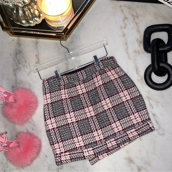 Forever 21 Tweed Asymmetric Mini Skirt in Pink Multi - Picture 8 of 13